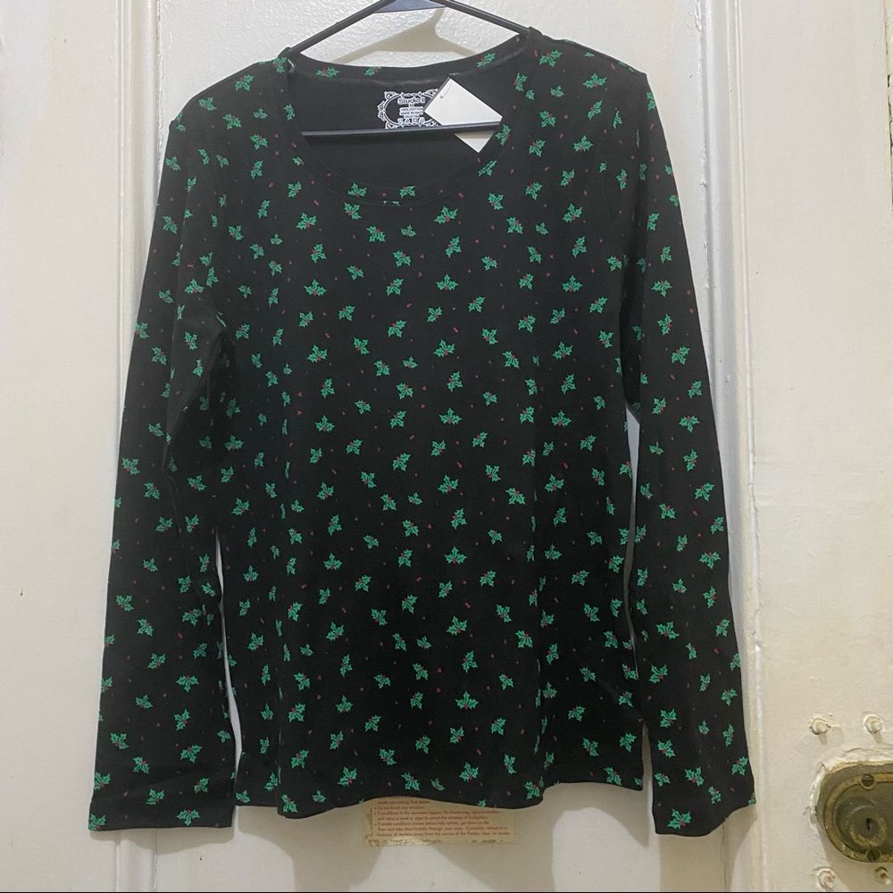 Studio II XMAS Top